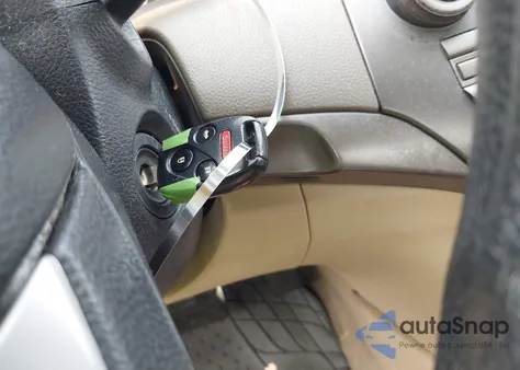 2010 Honda Accord Lxp из США, поврежденный, VIN 1HGCP2F42AA174048